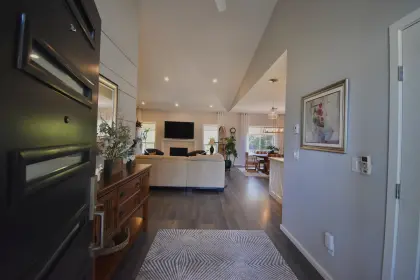 1436 Moondance Place, Gibsons, BC, Gibsons — Single Family Residence for sale