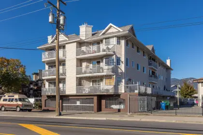 202 46351 Yale Road, Chilliwack, BC, Chilliwack — Apartment/Condo for sale