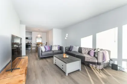 203 46374 Margaret Avenue, Chilliwack, BC, Chilliwack — Apartment/Condo for sale