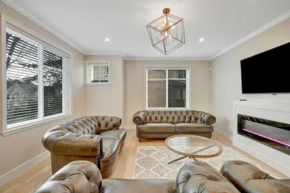 52 8633 159 Street, Surrey, BC, Surrey — Townhouse for sale