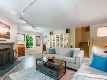 9155 Ridgemoor Place, Burnaby, BC, Burnaby — Townhouse for sale