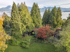 4755 Belmont Avenue, Vancouver, BC