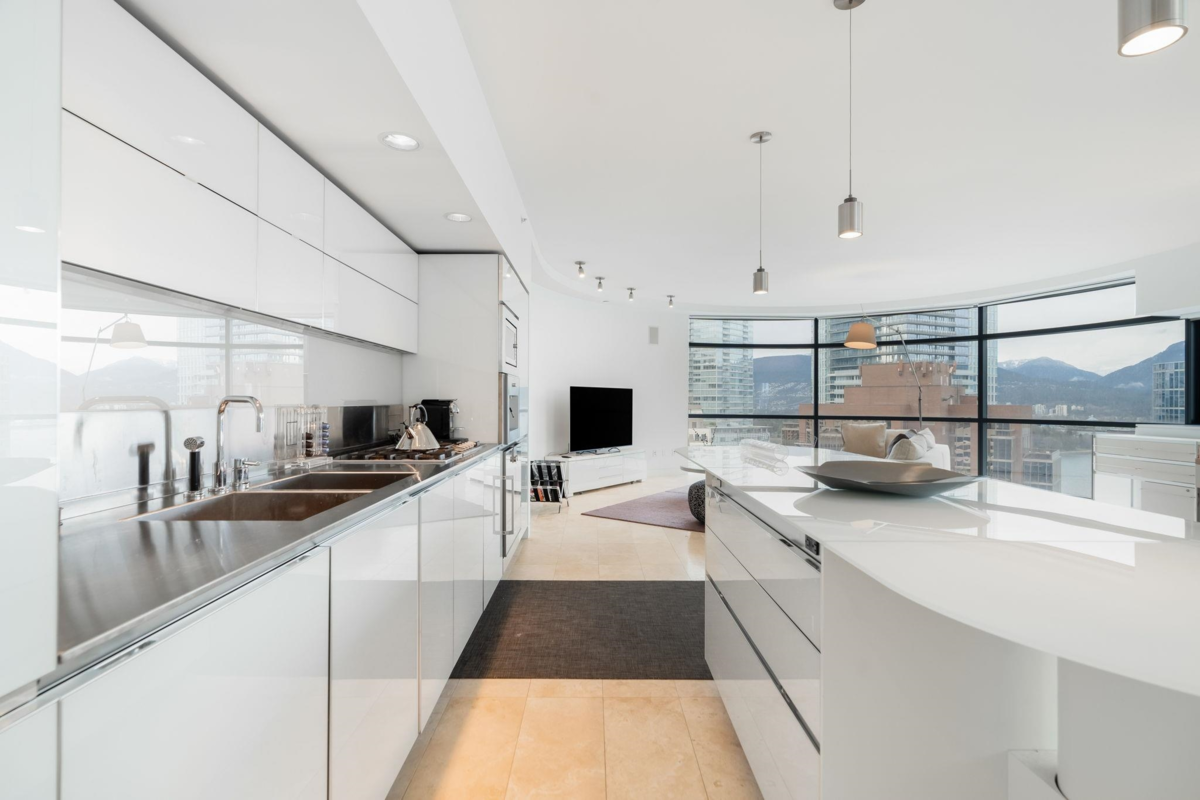 Front Yard Photo of 2401 838 W Hastings Street, Vancouver, BC