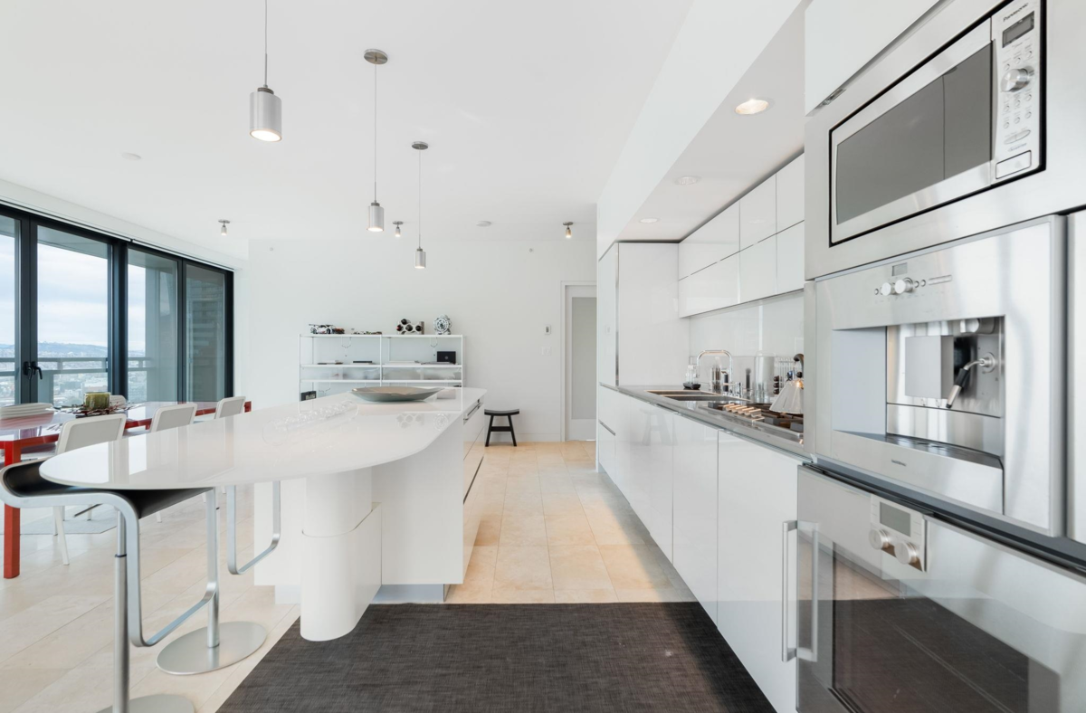 Outdoor Deck Photo of 2401 838 W Hastings Street, Vancouver, BC