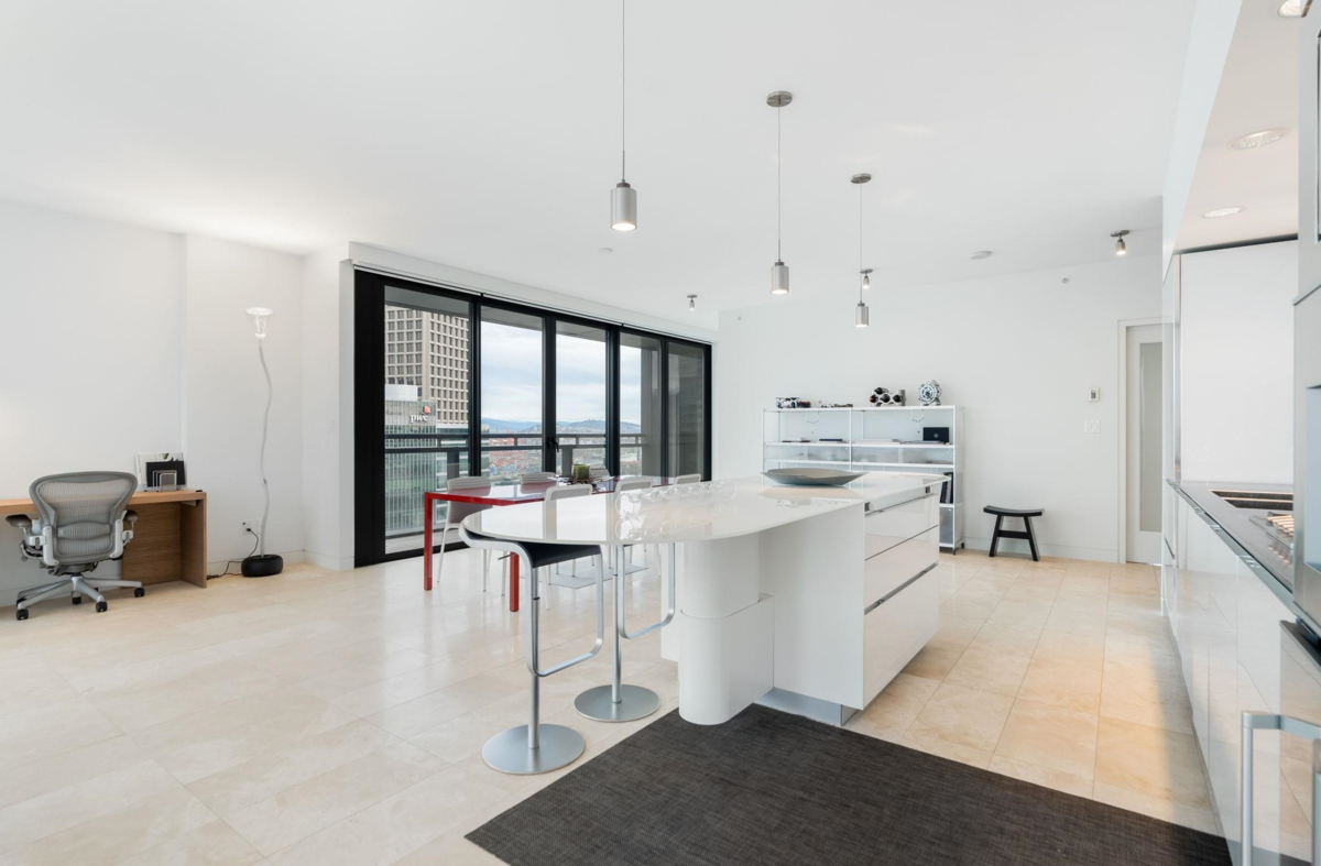 Outdoor Patio Photo of 2401 838 W Hastings Street, Vancouver, BC