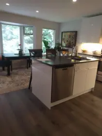 8828 Robins Court, Burnaby, BC, Burnaby — Townhouse for sale