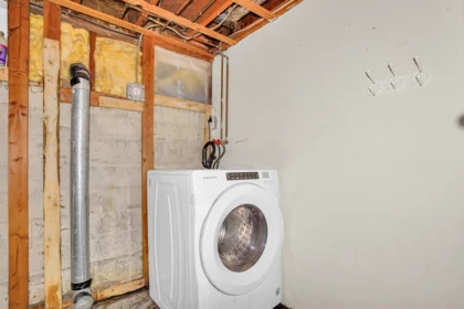 Primary Bathroom Photo of 9695 Maurice Street, Chilliwack, BC
