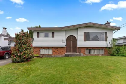 45628 Fernway Avenue, Chilliwack, BC, Chilliwack — Single Family Residence for sale