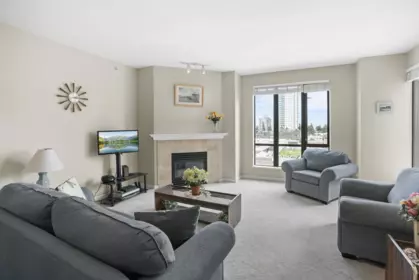708 1551 Foster Street, White Rock, BC, White rock — Apartment/Condo for sale
