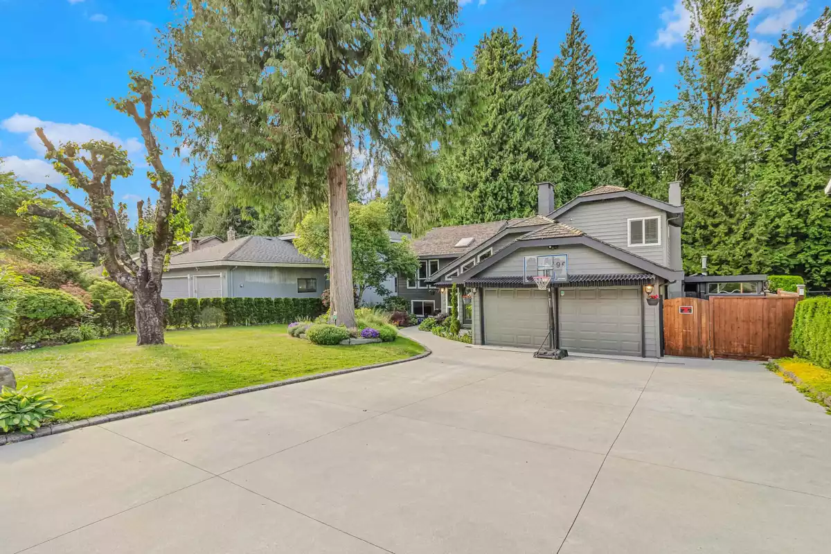 Family Room Photo of 11799 Lyon Road, Delta, BC