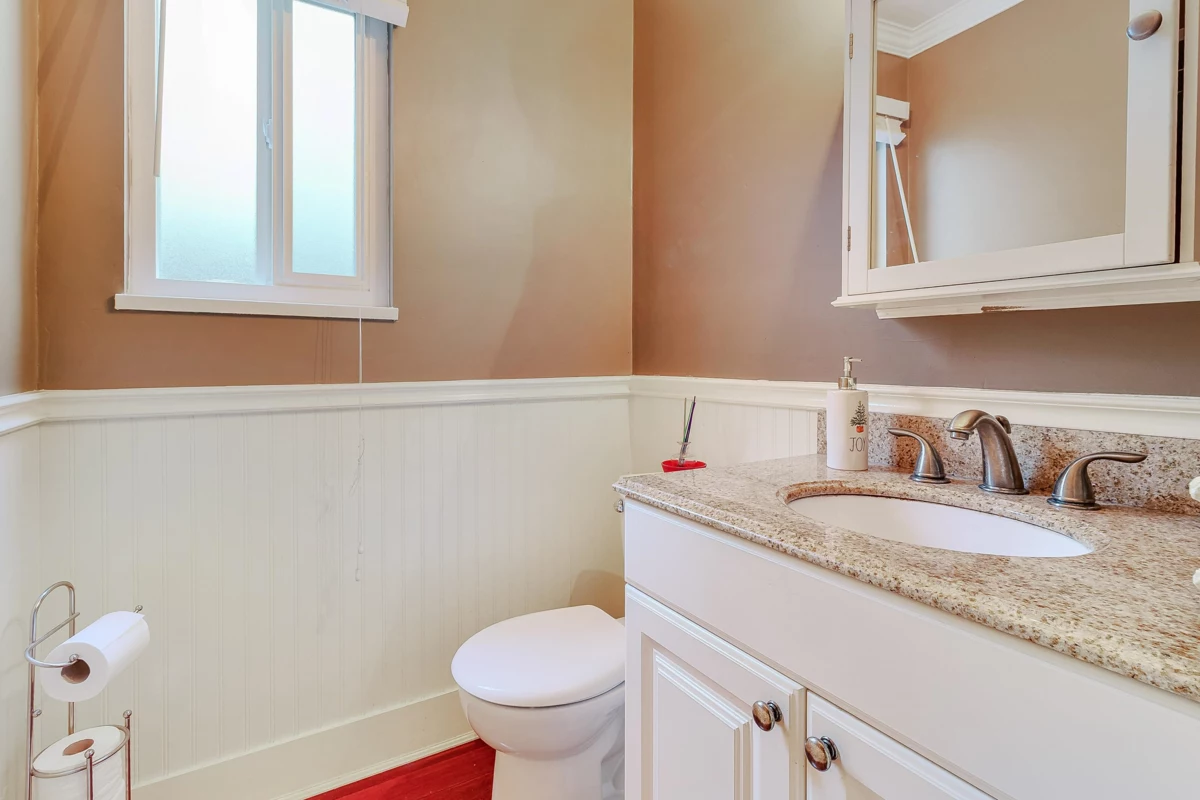 Staircase Photo of 11799 Lyon Road, Delta, BC