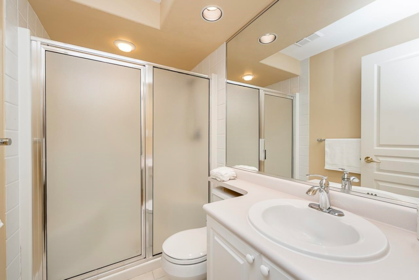 Guest Bathroom Photo of 1190 Strathaven Drive, North Vancouver, BC
