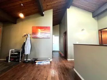 Entry Foyer Photo of 5129 Chapman Road, Sechelt, BC