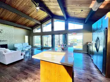 Mudroom Photo of 5129 Chapman Road, Sechelt, BC