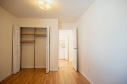 Basement Recreation Room Photo of 1469 Merklin Street, White Rock, BC