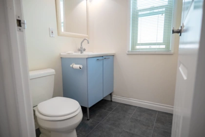 Guest Bathroom Photo of 1469 Merklin Street, White Rock, BC