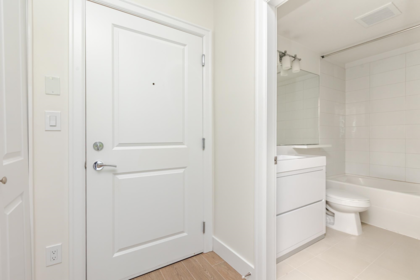 304 6480 195a Street, Surrey, BC, Surrey — Apartment/Condo for sale