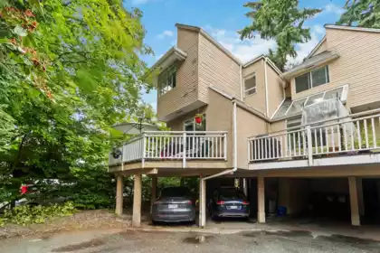 739 W Queens Road, North Vancouver, BC, North Vancouver — Townhouse for sale