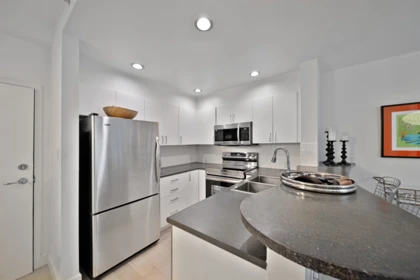 104 1688 Robson Street, Vancouver, BC, Vancouver — Apartment/Condo for sale