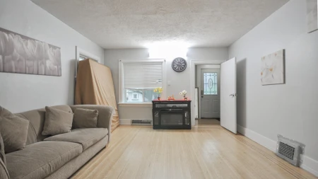 1342 E 24th Avenue, Vancouver, BC, Vancouver — Single Family Residence for sale