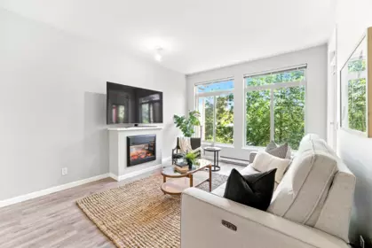 301 15385 101a Avenue, Surrey, BC, Surrey — Apartment/Condo for sale