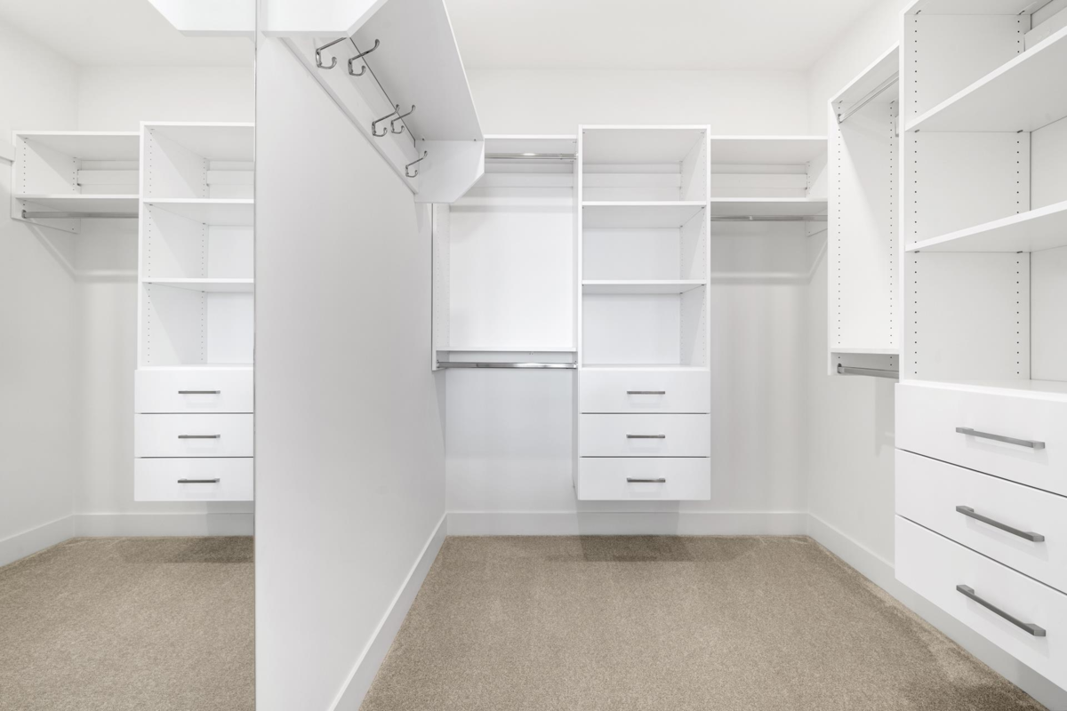 Breakfast Nook Photo of 7 5522 Mccourt Road, Sechelt, BC