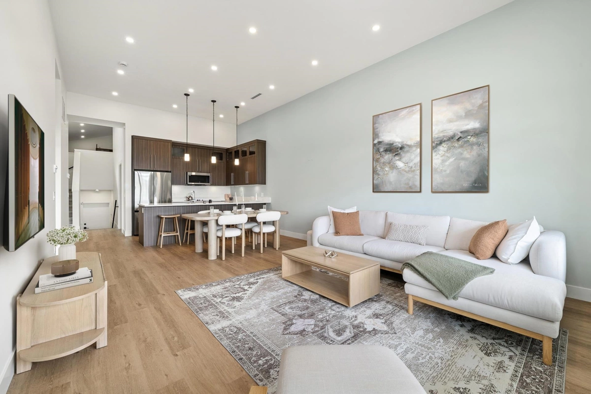 Kitchen Photo of 7 5522 Mccourt Road, Sechelt, BC