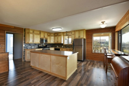 4926 Arbutus Road, Sechelt, BC, Sechelt — Single Family Residence for sale