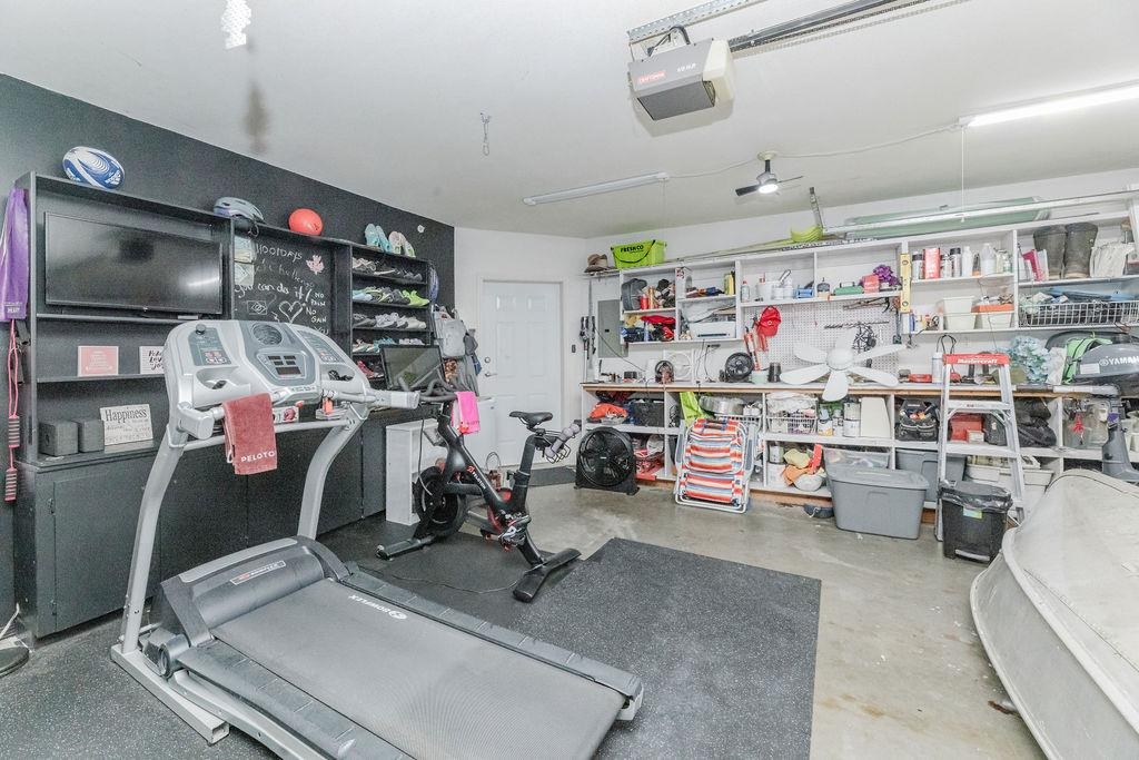 Office / Den Photo of 4 5740 Marine Way, Sechelt, BC