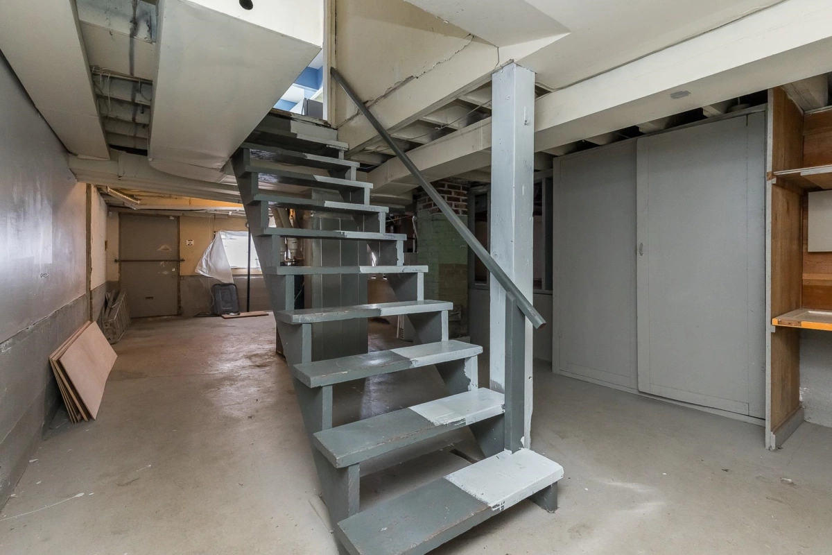 Garage Interior Photo of 46085 First Avenue, Chilliwack, BC
