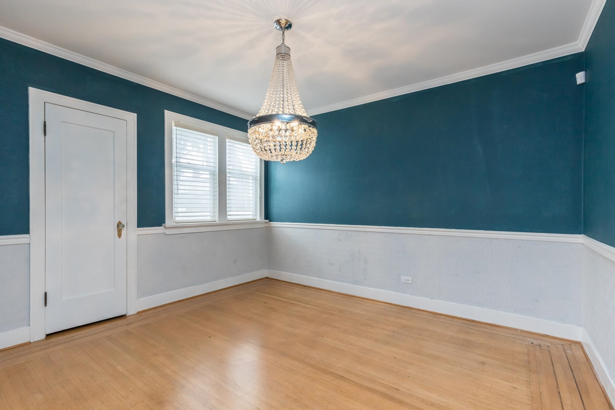 Kitchen Photo of 46085 First Avenue, Chilliwack, BC