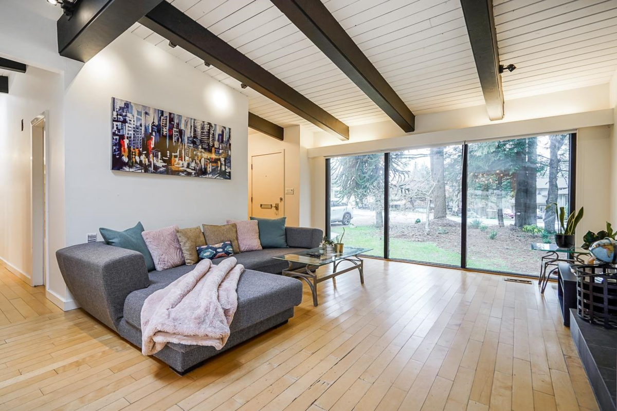 Dining Area Photo of 14352 110 Avenue Avenue, Surrey, BC