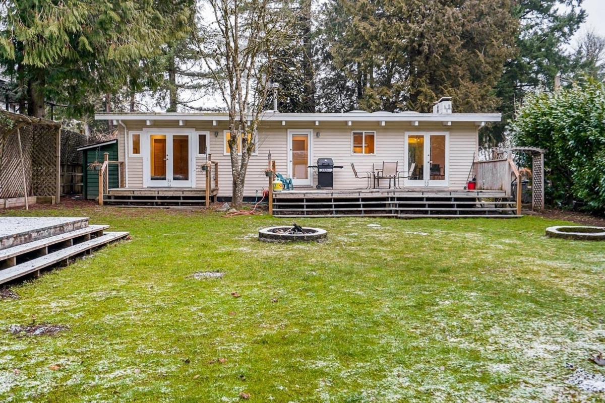 Outdoor Kitchen Photo of 14352 110 Avenue Avenue, Surrey, BC