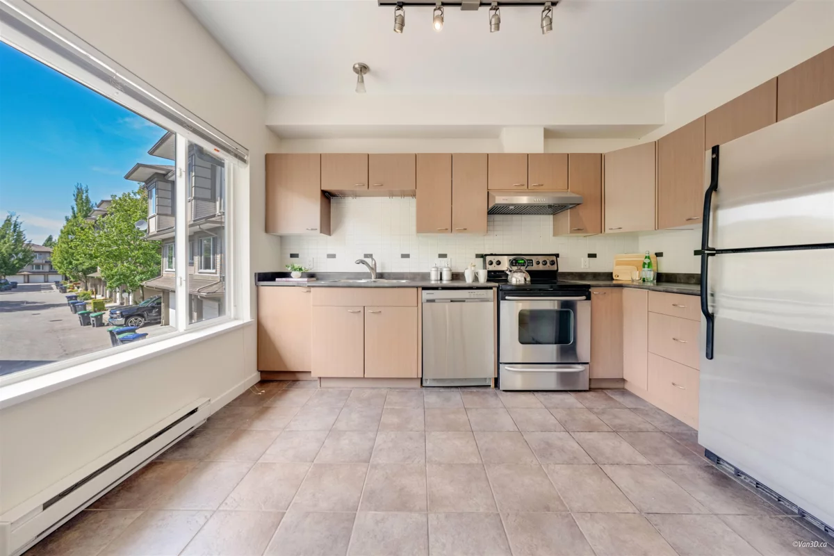 Bedroom 2 Photo of 15 18701 66 Avenue, Surrey, BC