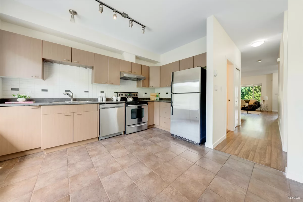 Bedroom 3 Photo of 15 18701 66 Avenue, Surrey, BC