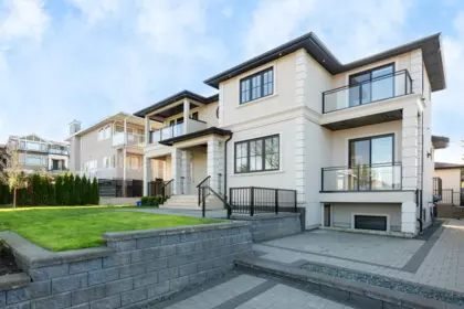 5469 Nelson Avenue, Burnaby, BC, Burnaby — Single Family Residence for sale