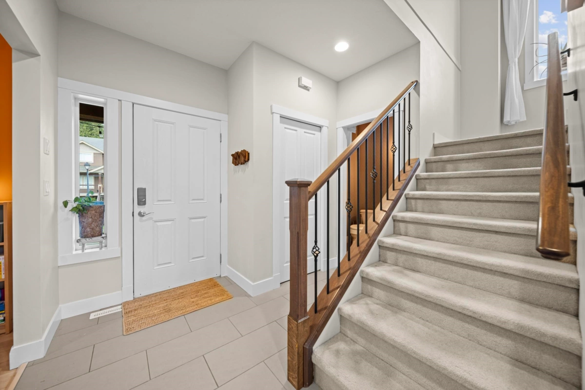 Dining Area Photo of 13851 232 Street, Maple Ridge, BC