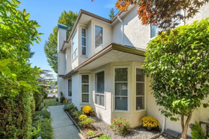 25 10038 150 Street, Surrey, BC, Surrey — Townhouse for sale