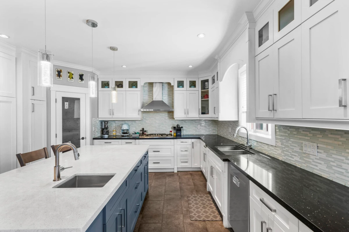 Dining Area Photo of 7761 Deerfield Street, Mission, BC
