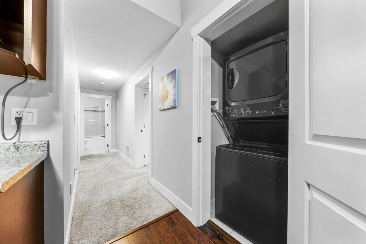 Hallway Photo of 7761 Deerfield Street, Mission, BC