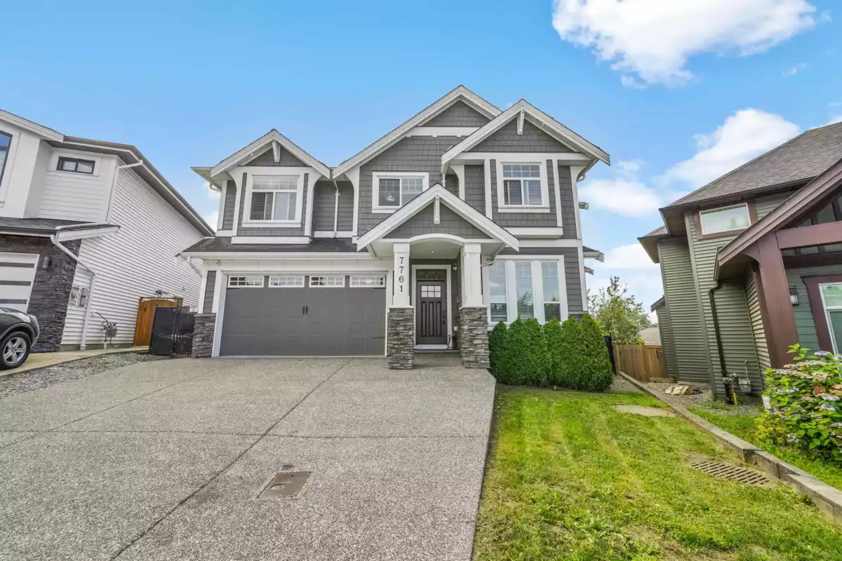 Outdoor Patio Photo of 7761 Deerfield Street, Mission, BC