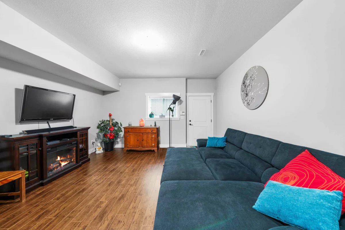 Staircase Photo of 7761 Deerfield Street, Mission, BC