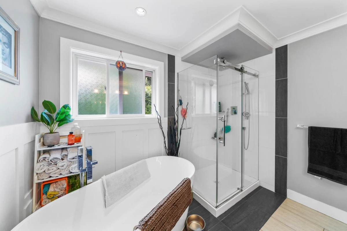 Walk-In Closet Photo of 7761 Deerfield Street, Mission, BC