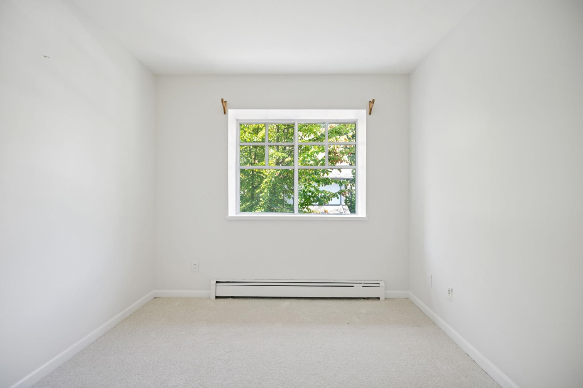 Hot Tub / Spa Photo of 43 5880 Hampton Place, Vancouver, BC