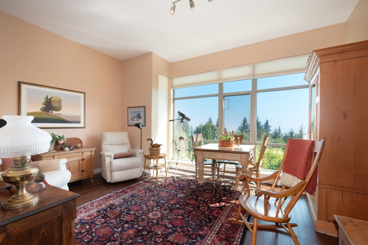 Bedroom 3 Photo of 3178 Deer Ridge Drive, West Vancouver, BC