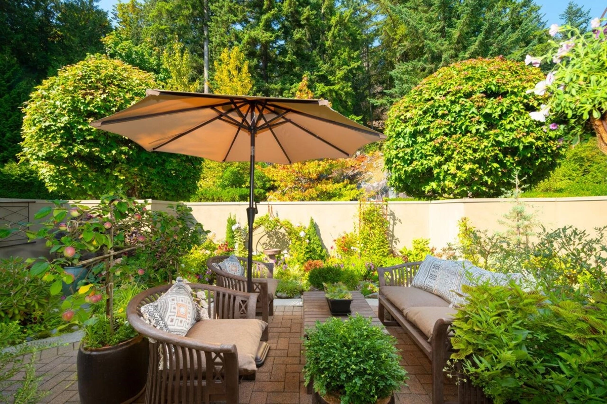 Loft / Bonus Room Photo of 3178 Deer Ridge Drive, West Vancouver, BC