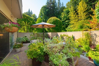Basement Recreation Room Photo of 3178 Deer Ridge Drive, West Vancouver, BC