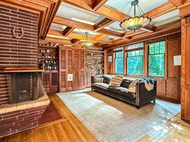 Family Room Photo of 1564 W 26th Avenue, Vancouver, BC
