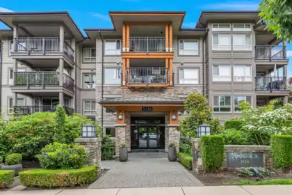 305 3156 Dayanee Springs Boulevard, Coquitlam, BC, Coquitlam — Apartment/Condo for sale