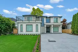 18668 56a Avenue, Surrey, BC